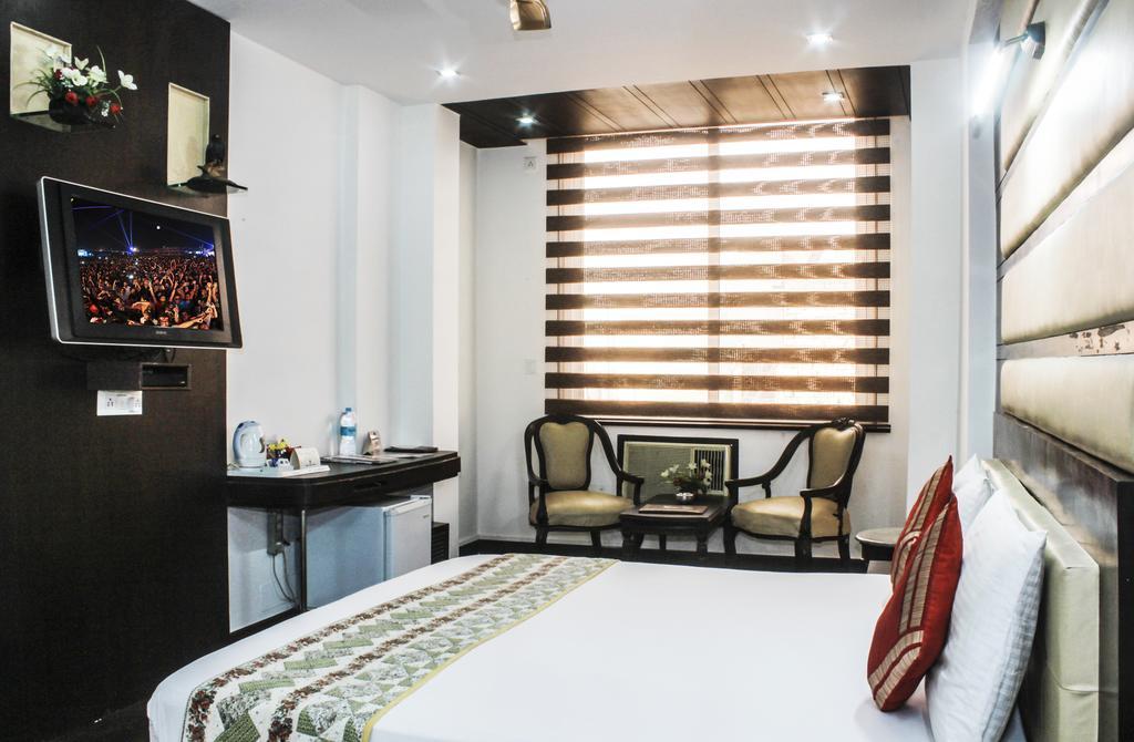 Hotel Arpit Palace Delhi  Esterno foto