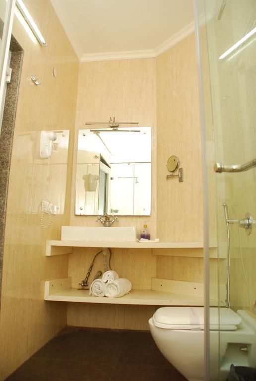Hotel Arpit Palace Delhi  Esterno foto